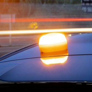 baliza-luz-emergencia-coche-v16-señal-homologada-motorkit-4